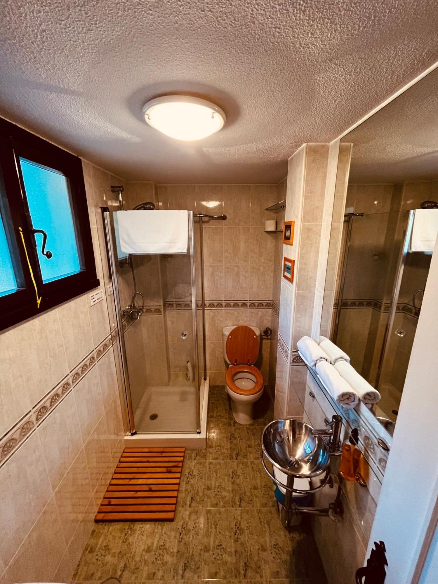 Western Apartments Sierra De Madrid Сан-Мартін-де-Вальдейґлесьяс Екстер'єр фото