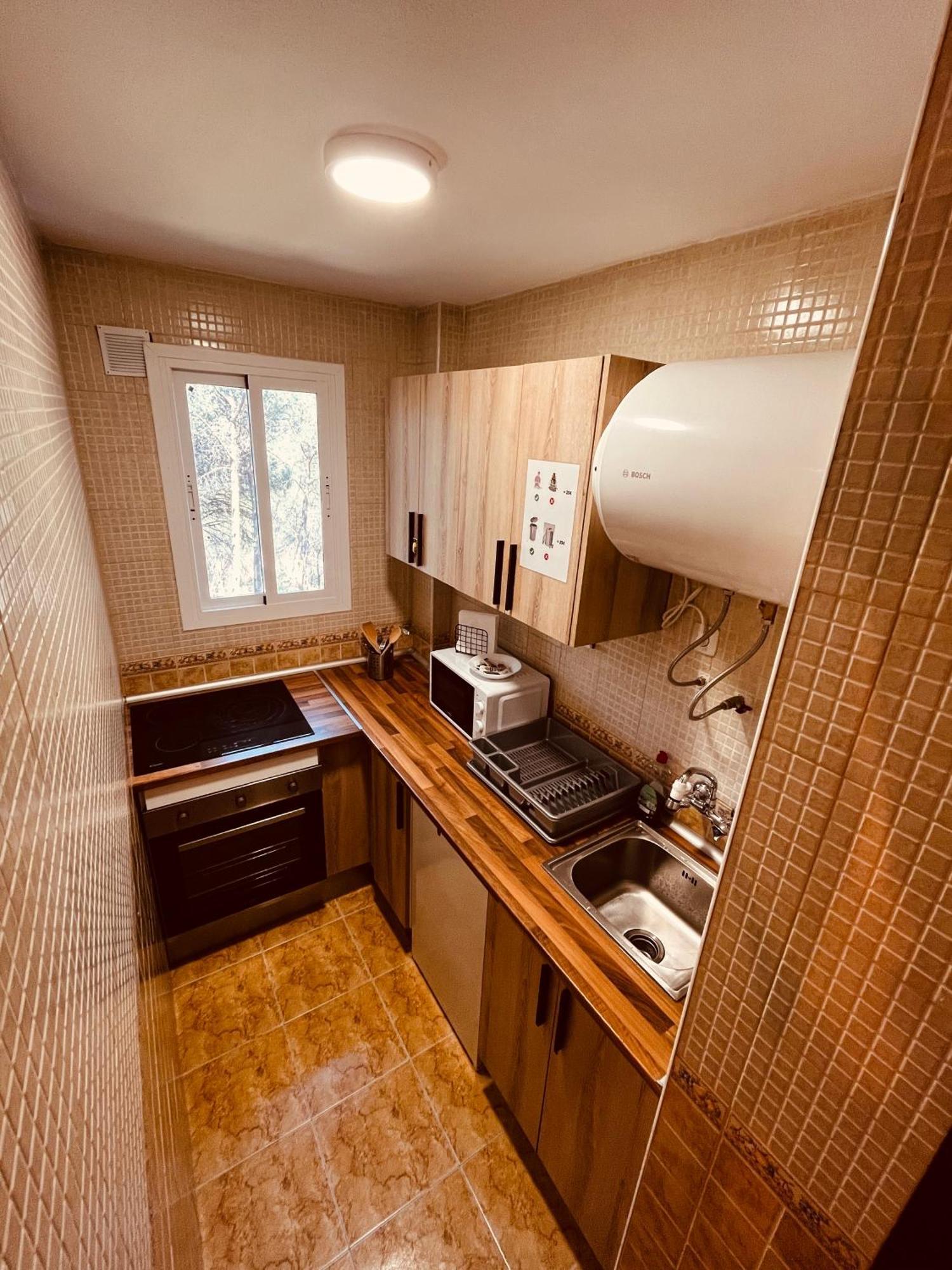 Western Apartments Sierra De Madrid Сан-Мартін-де-Вальдейґлесьяс Екстер'єр фото