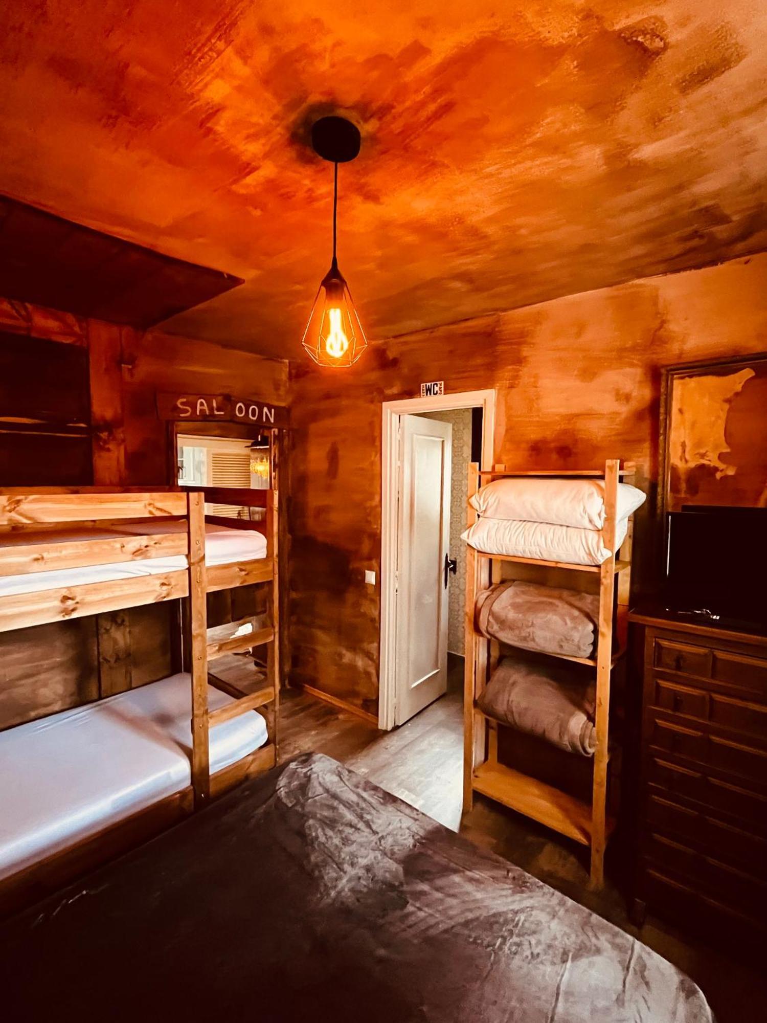 Western Apartments Sierra De Madrid Сан-Мартін-де-Вальдейґлесьяс Екстер'єр фото